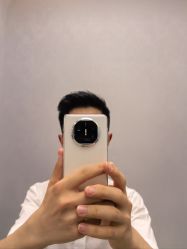 -侨治发型
