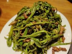 扁豆炒肉丝-姥姥家春饼店(惠新东街店)