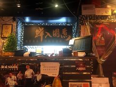 -鲜入围煮花胶鸡海鲜火锅