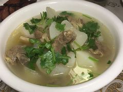-周家大连水饺(美专校街店)