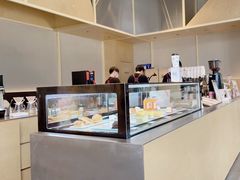 面包甜点陈列柜-Seesaw Coffee(苏州中心店)