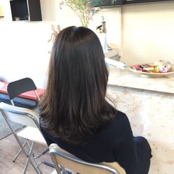 -茶发Salon·烫发染发理发