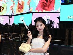-杨梅坑