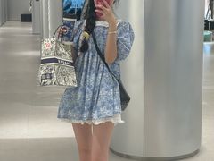 -霸王茶姬(上海恒基名人店)