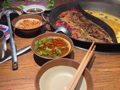 -萍姐火锅·公路夜市(武汉首店)