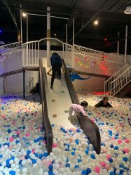 -塔塔王国·主题儿童游乐园(奥城商业广场店)