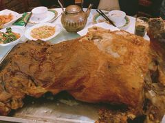 -维吾尔餐厅(宜山路店)