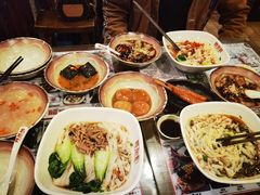 -双燕楼·手工馄饨·汤面小吃(世纪汇店)