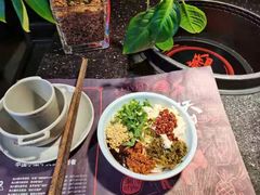 -热火朝天鲜切牛肉火锅(南强街巷店)