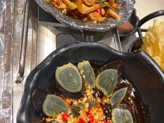 -愿者上钩·纸包鱼(翻身店)