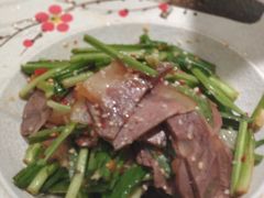-渝半城经典川粤菜(重庆天地店)