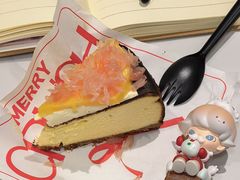 -HOT CRUSH趁热集合·现烤面包(上海环球港店)
