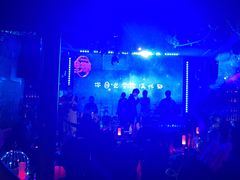 -胡桃里乐队酒馆