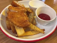 -HELLO 27 意面·沙拉·帕尼尼