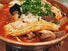 -成都你六姐·牛肉冒菜(城市集市合生汇店)