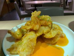 锅包肉-关东小磨东北菜(上海长风大悦城店)