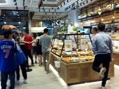 -罗森尼娜(德思勤店)