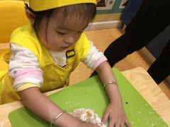 -想象乐创意早教托育中心(殷高西路店)