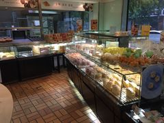 面包甜点陈列柜-好利来(槐中店)