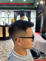 -豪帅男士理容馆
