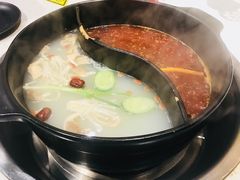 -钢管厂五区小郡肝串串香(南山店)