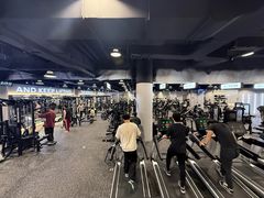 -TMG潮流健身(奥体莲荷里店)