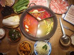 -巴卤社老火锅(财富店)