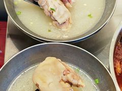 -蓉三少冒烤鸭·四川小吃集(北京首店)