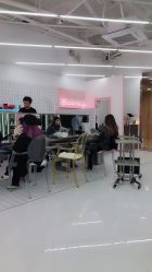 -Godhands美发设计沙龙