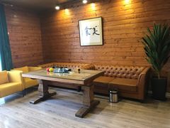 -乌托邦轰趴日租聚会别墅(先生的院子店)