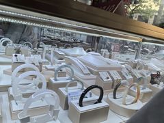 -鑫羽黄金首饰奢侈品回收鉴定