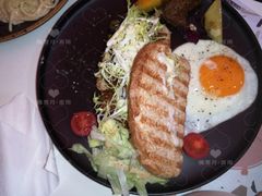 -公园北鹿·铃兰餐厅(齐盛湖店)