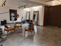 点击看大图 -C-18 SALON
