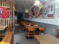 -南城香·饭香串香馄饨香(青年路店)