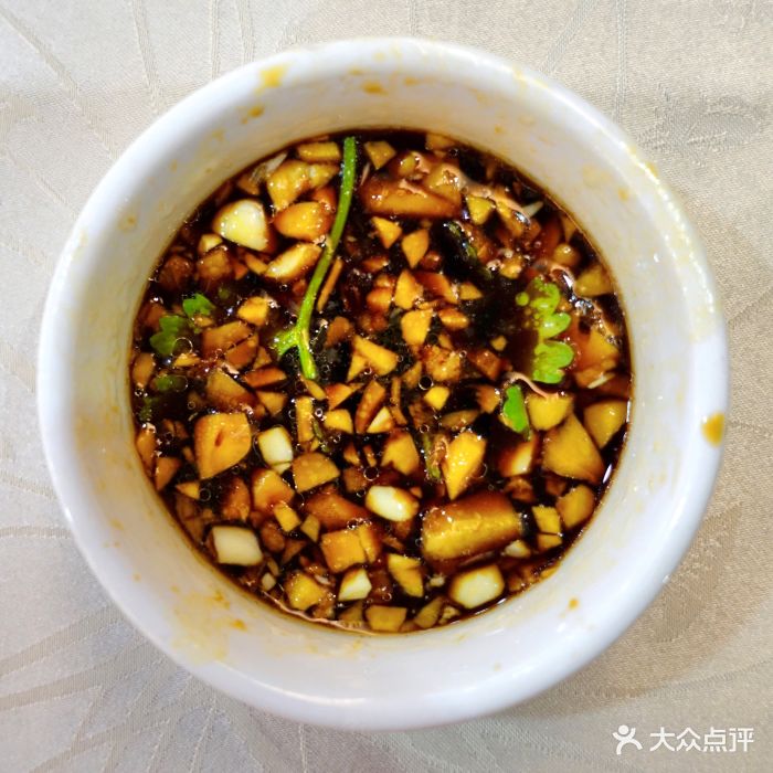 何记安铺鸡饭店沙姜酱油图片