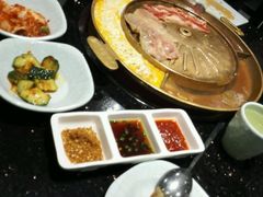 -猪啊牛呀羊啊铜盘烤肉(正大广场店)