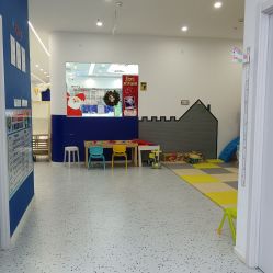 -熊小米专业儿童游泳馆