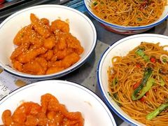 -笨豆腐居民楼菜馆•江西小炒(天津开发区店)