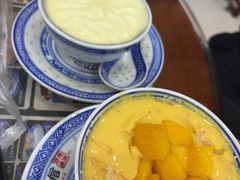 -广信牛奶甜品世家(台东店)
