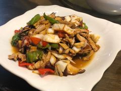 -缘来聚·徽菜名店(黄山宏村店)