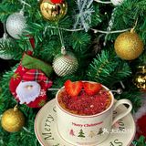 不懂就问！江门的咖啡店都这么圣诞🎄吗？？