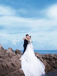 -三河市薇拉风情婚纱摄影店