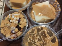 -串妹花式冰粉(乐山总店)