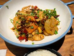 -万记麻辣烫国展总店