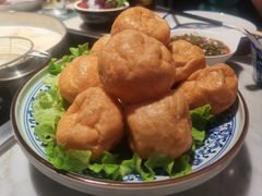 -尚尚仙·酸汤猪手·猪肚鸡火锅(华联万柳购物中心店)