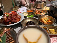 -草家酱蟹炭火烤肉店(珲春南路一店)