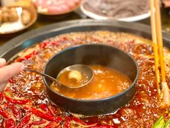 -黄潇洒老火锅(九眼桥宏济巷店)