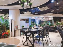 -舌尖上的食缘花园主题餐厅