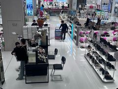 -丽达购物中心(崂山店)