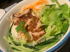 -美奈小馆·越南料理(中航城君尚购物中心店)